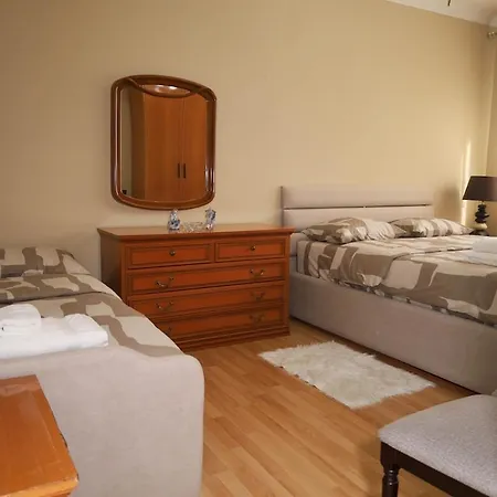 Kron's Apartment *