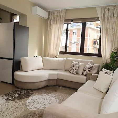 Kron's Apartment